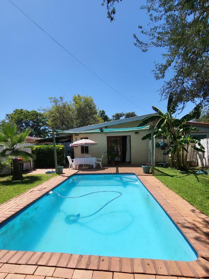 Guesthouse Private Room With Garden And Pool Gaborone Exterior photo